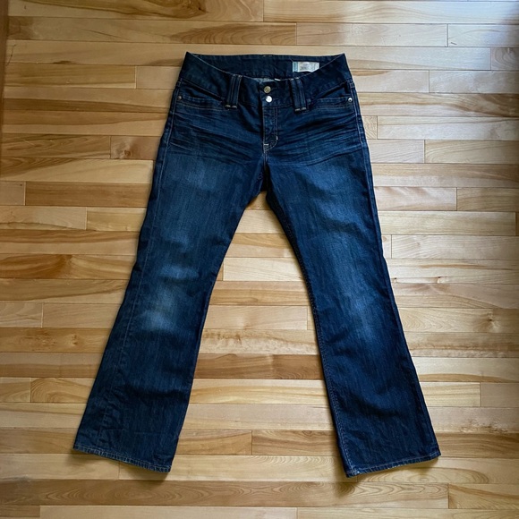 GAP Curvy Boot Cut Jeans - 2 button closure - Picture 5 of 12